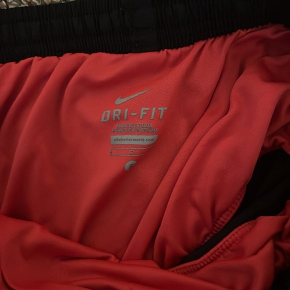 Nike Black Lined Running/Athletic Shorts - Picture 3 of 4